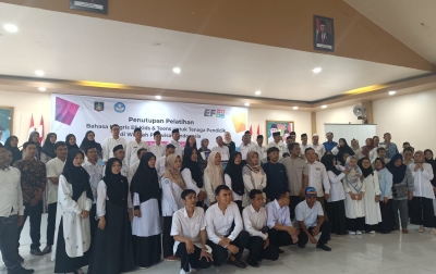 Pemahaman Bahasa Inggris Guru-Guru di 6 Area Wisata Indonesia Ditingkatkan