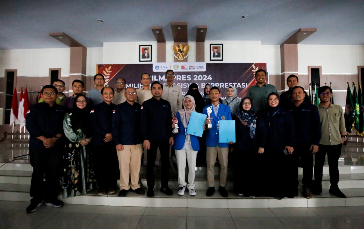 2 Mahasiswa UMSU Sukses Sandingkan Juara 1 Pilmapres se-Sumut