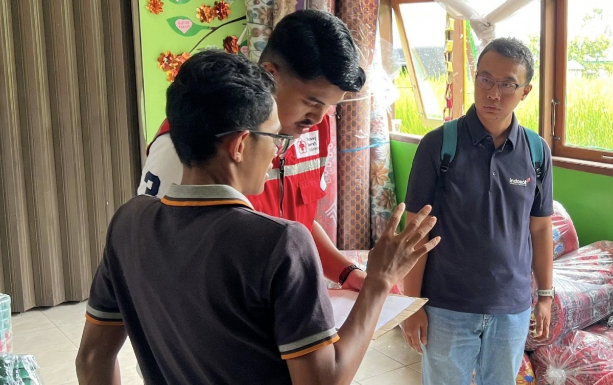 Peduli Kemanusiaan, IOH Salurkan Bantuan untuk Korban Banjir Lahar Dingin di Sumbar