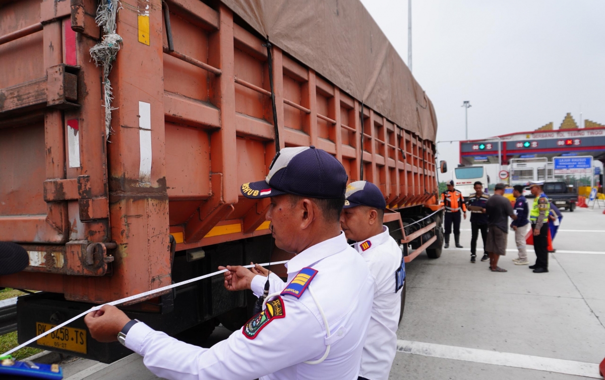 Tingkatkan Keselamatan Lalu Lintas di Jalan Tol, Hamawas Operasi ODOL