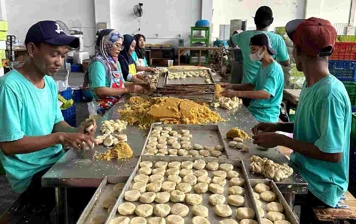 Berdiri Sejak 1962, Usaha Bakpia Penerima KUR BRI Ini Jadi Tempat Oleh-Oleh Favorit di Yogyakarta