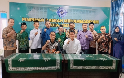 Sowan ke Markas Muhammadiyah Medan, Prof Ridha Dapat Sambutan Hangat