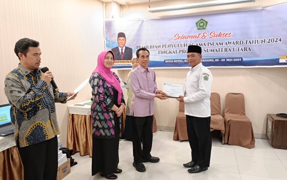 Armansyah Pasaribu Penyuluh Award Terbaik 1 Tingkat Sumut