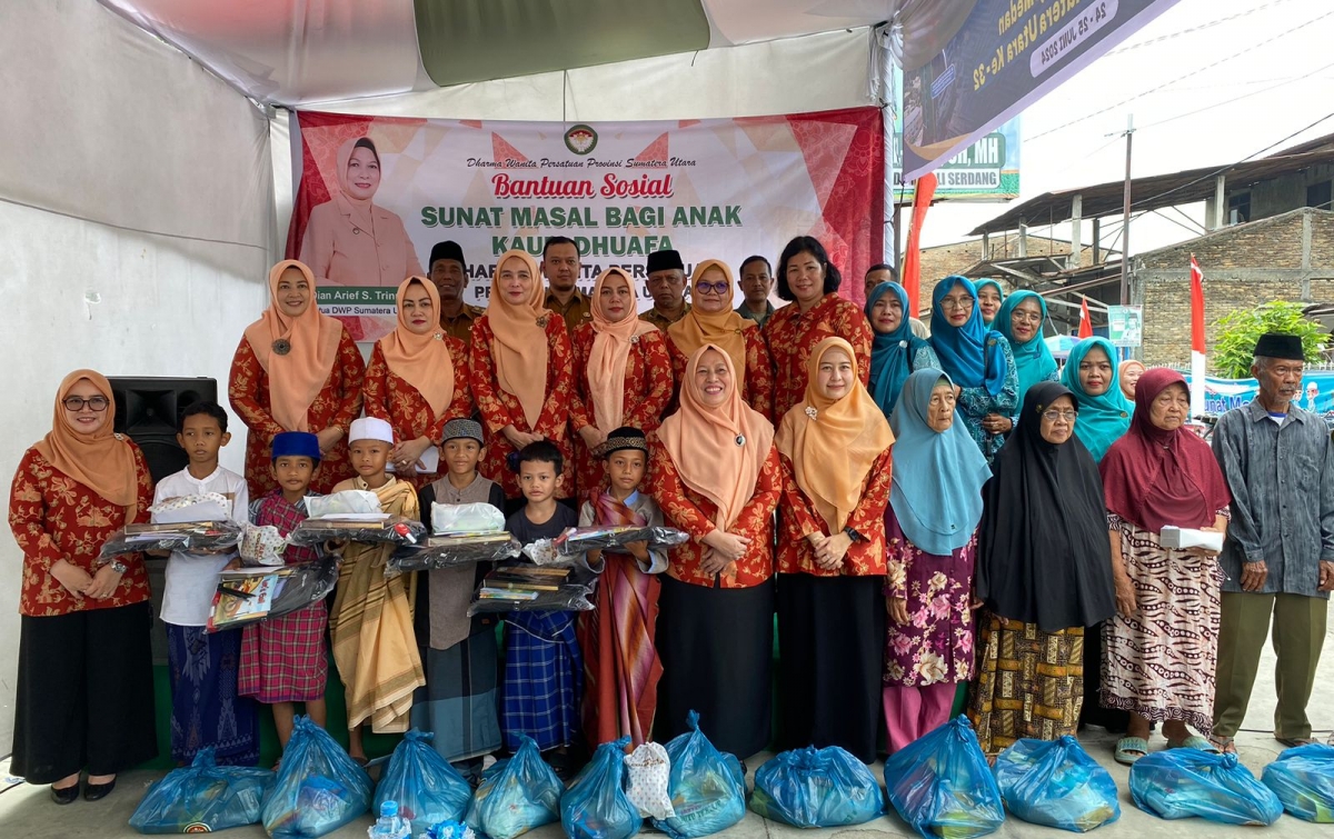 60 Anak Ikuti Sunat Massal Dharma Wanita Sumut