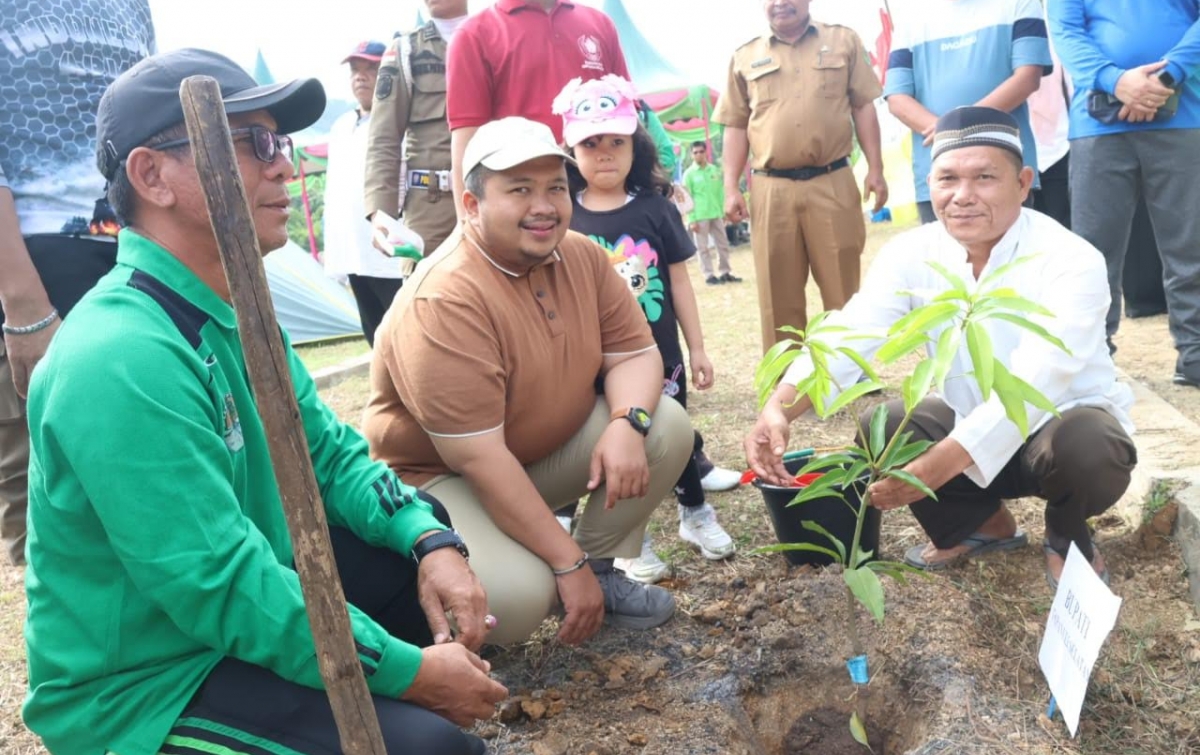 Dolly Pasaribu Ajak Masyarakat Jaga Kelestarian Lingkungan