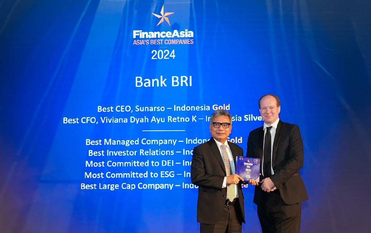 Direktur Utama BRI Sunarso Dinobatkan Sebagai The Best CEO, BRI Borong 11 Penghargaan Internasional Dari Finance Asia