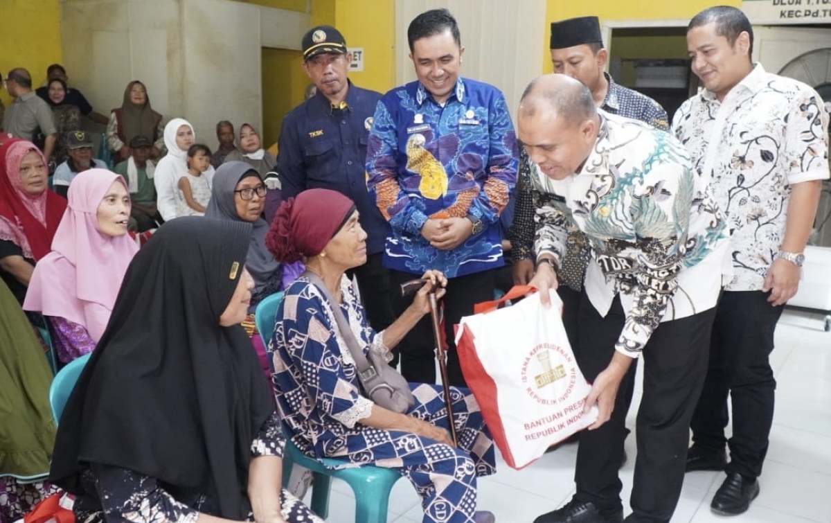 122 Paket Sembako Bantuan Presiden Diserahkan ke Disabilitas di Langkat