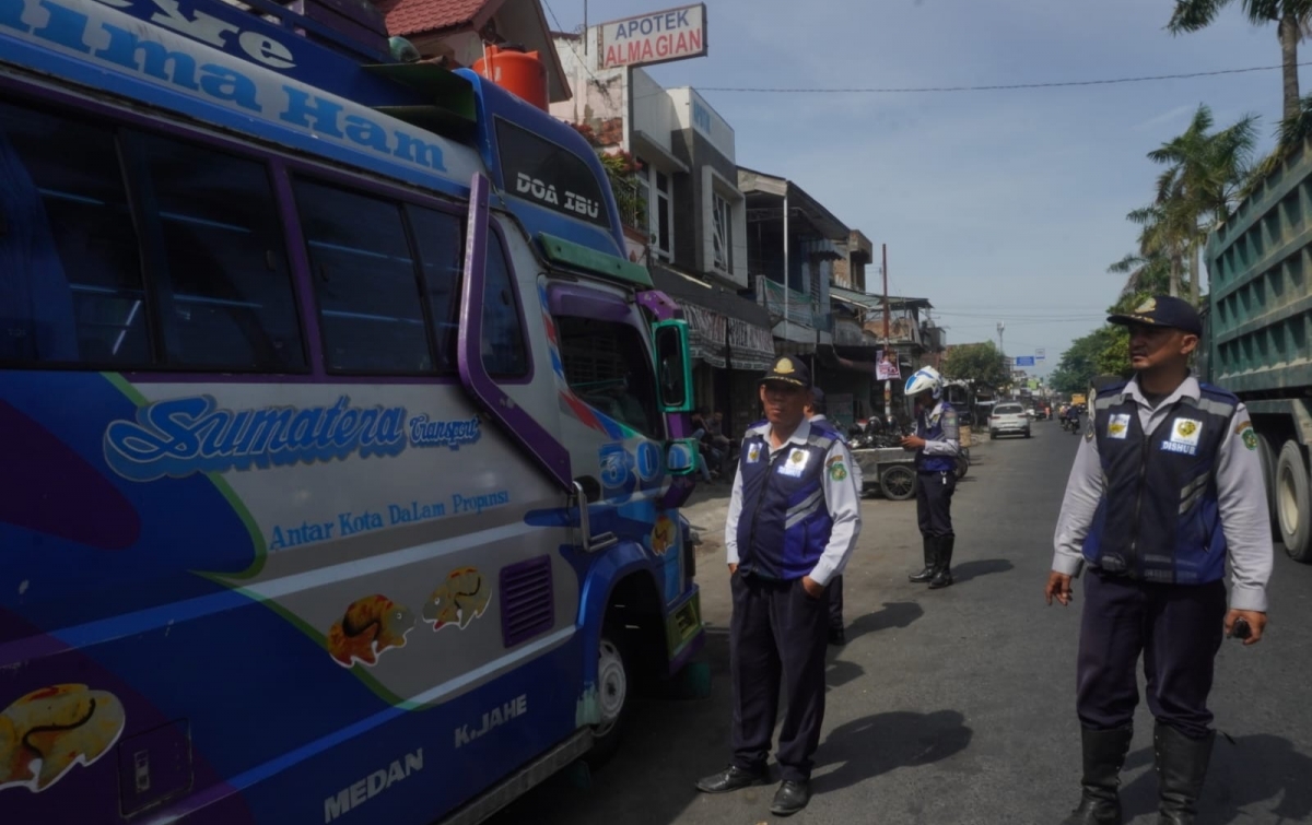 Dishub Medan Tertibkan Pool Bus di Jalan Jamin Ginting, Ubah Rute AKAP/AKDP