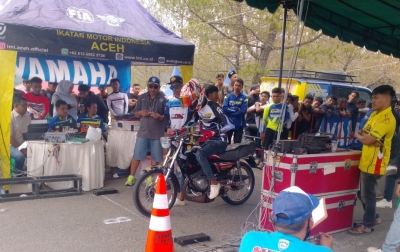 Komitmen Yamaha Dukung Perkembangan Balap Drag Bike di Aceh