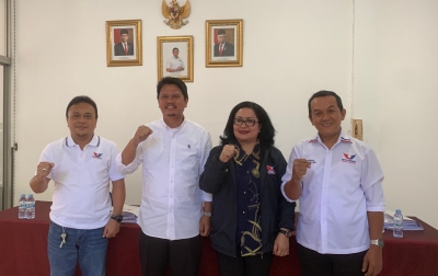 Prof Ridha Antar Formulir Pendaftaran Bacalon Wali Kota Medan ke Perindo