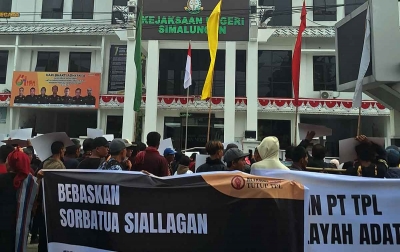 Masyarakat Adat di Kawasan Danau Toba Kawal Sidang Sorbatua Siallagan