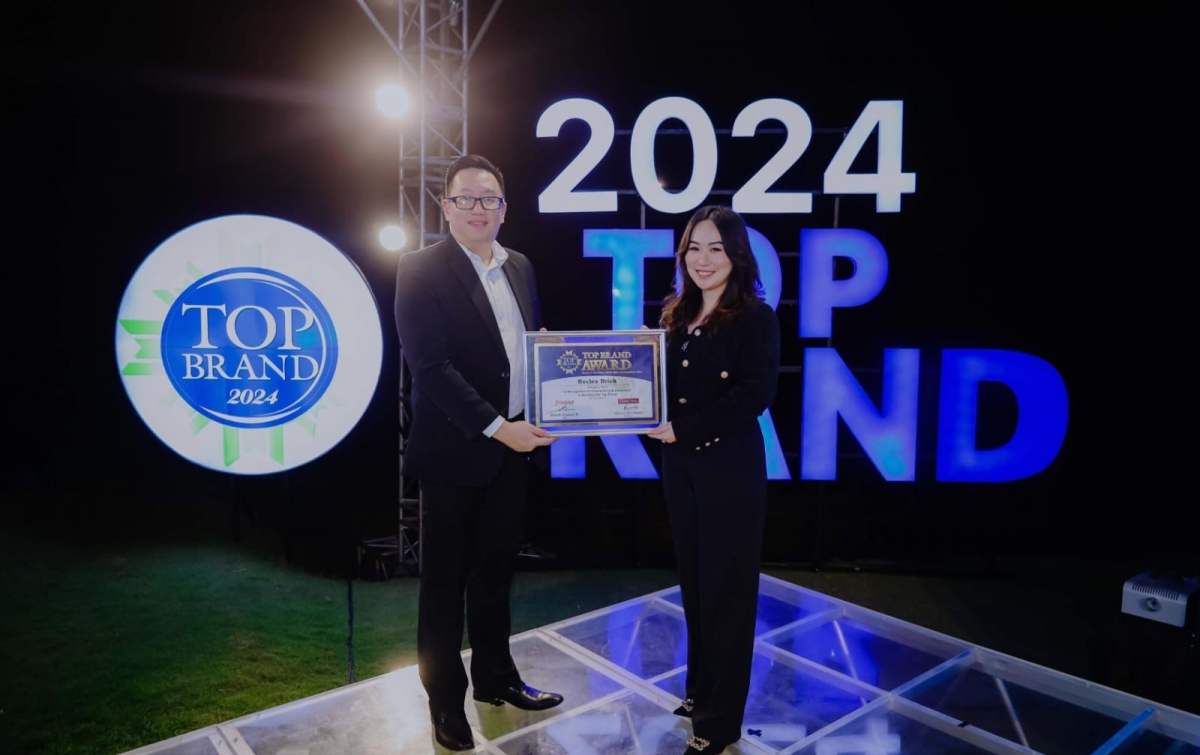 Reclea Brick Raih Sertifikat TOP Brand Award 2024