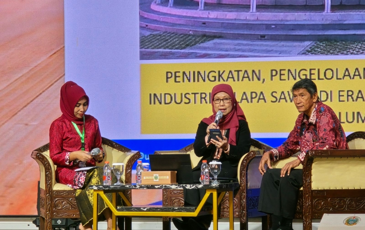 IKA UT Seminar Nasional Kelapa Sawit, Diikuti Penuh Antusias 500 Mahasiswa