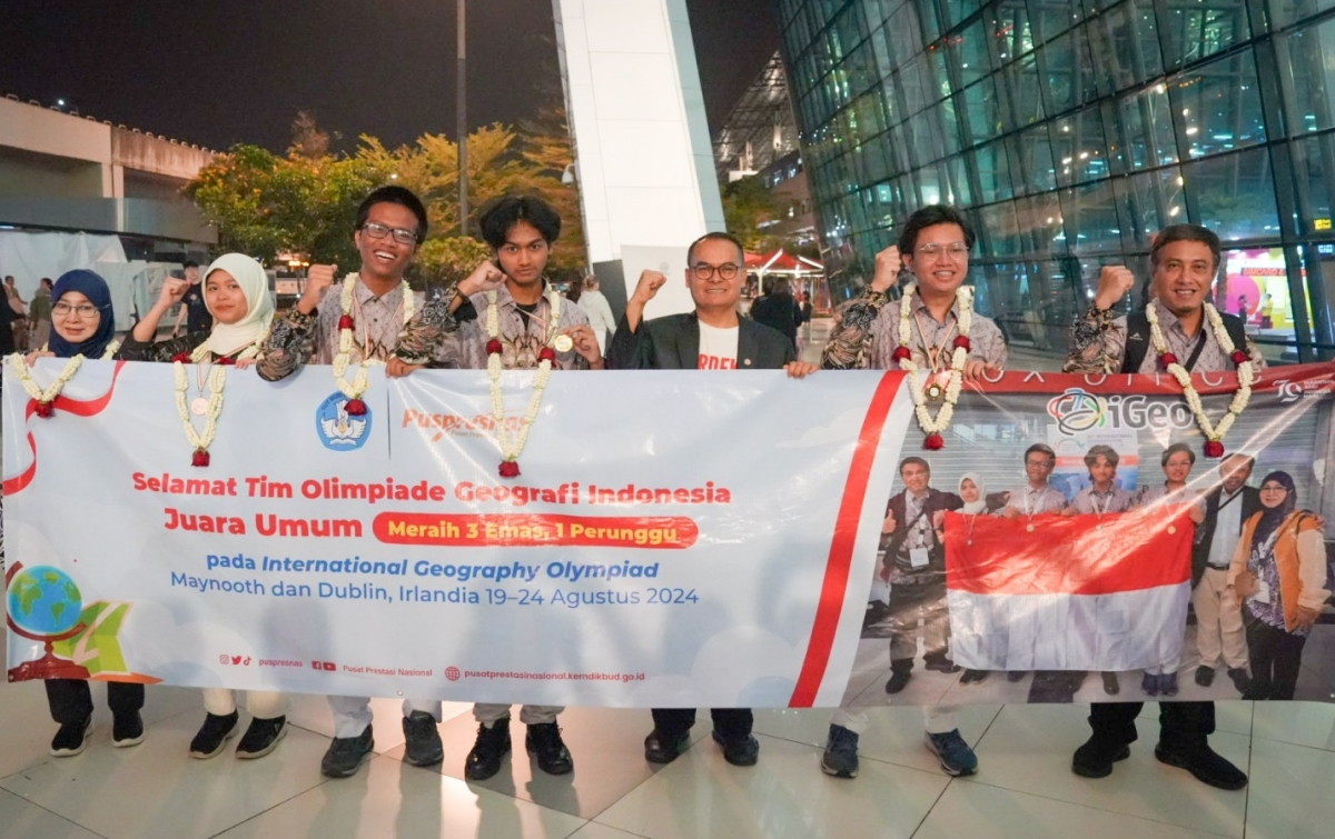 Rebut 3 Emas dan 1 Perunggu, Indonesia Juara Umum International Geography Olympiad 2024