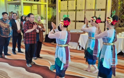 Sofyan Tan Ingin Ada Gedung Tarian di Sumut