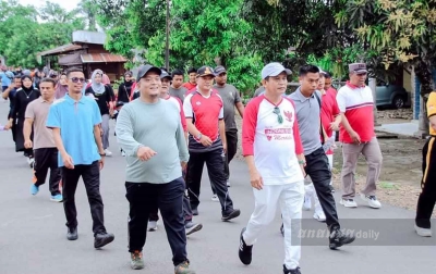 Pemerintah Padanglawas Gelar Jalan Santai