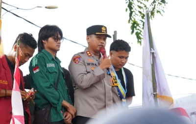 Kapolres Padangsidimpuan Dampingi Mahasiswa Demo ke Kantor DPRD Padangsidimpuan