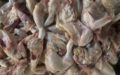 Harga Daging Ayam dan Cabai Merah Turun, Cabai Rawit dan Telur Ayam Naik