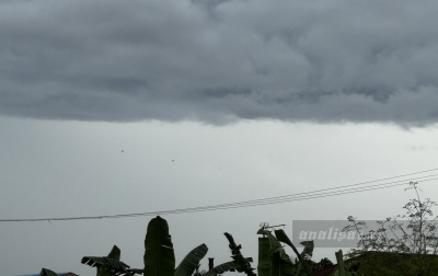 BMKG Prakirakan Cuaca Mayoritas Kota Besar Berawan hingga Hujan