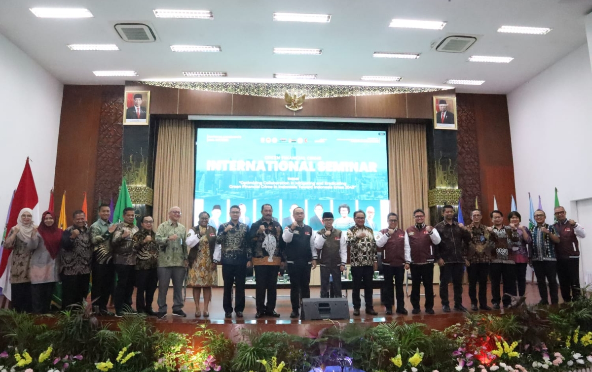 Ketua IKAFEB USU Jadi Pembicara Seminar Internasional Green Financial Crime