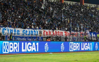 BRI Liga 1 Bergulir, Omzet UMKM Penjual Gorengan ini Meningkat Hingga Dua Kali Lipat