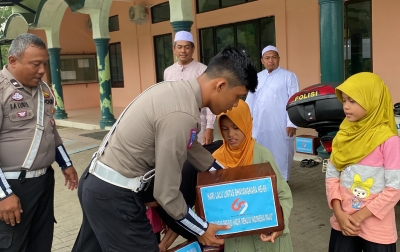 HUT ke-69 Koprs Lalu Lintas Bhayangkara, Satlantas Polres Palas Berbagi dengan Anak Yatim