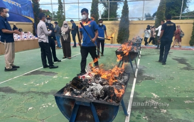 Lebih dari 10 Juta Batang Rokok Ilegal Dimusnahkan di Banda Aceh