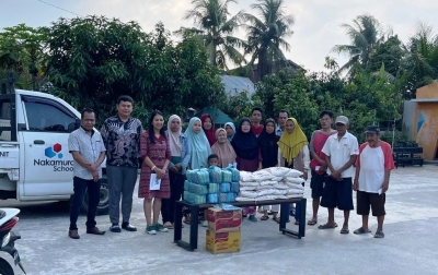 Nakamura School Peduli, Beri Bantuan Sembako untuk Warga