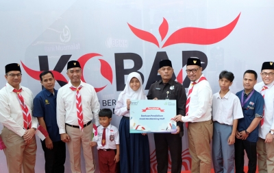 Muamalat dan BMM Salurkan Bantuan Pendidikan untuk Anak Karyawan dari Non Banking Staff