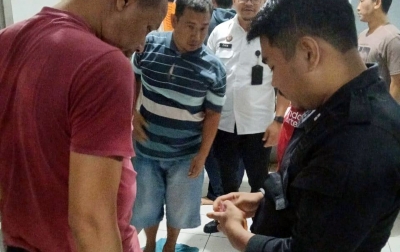 Geledah Hunian Warga Binaan, Barang Terlarang Disita