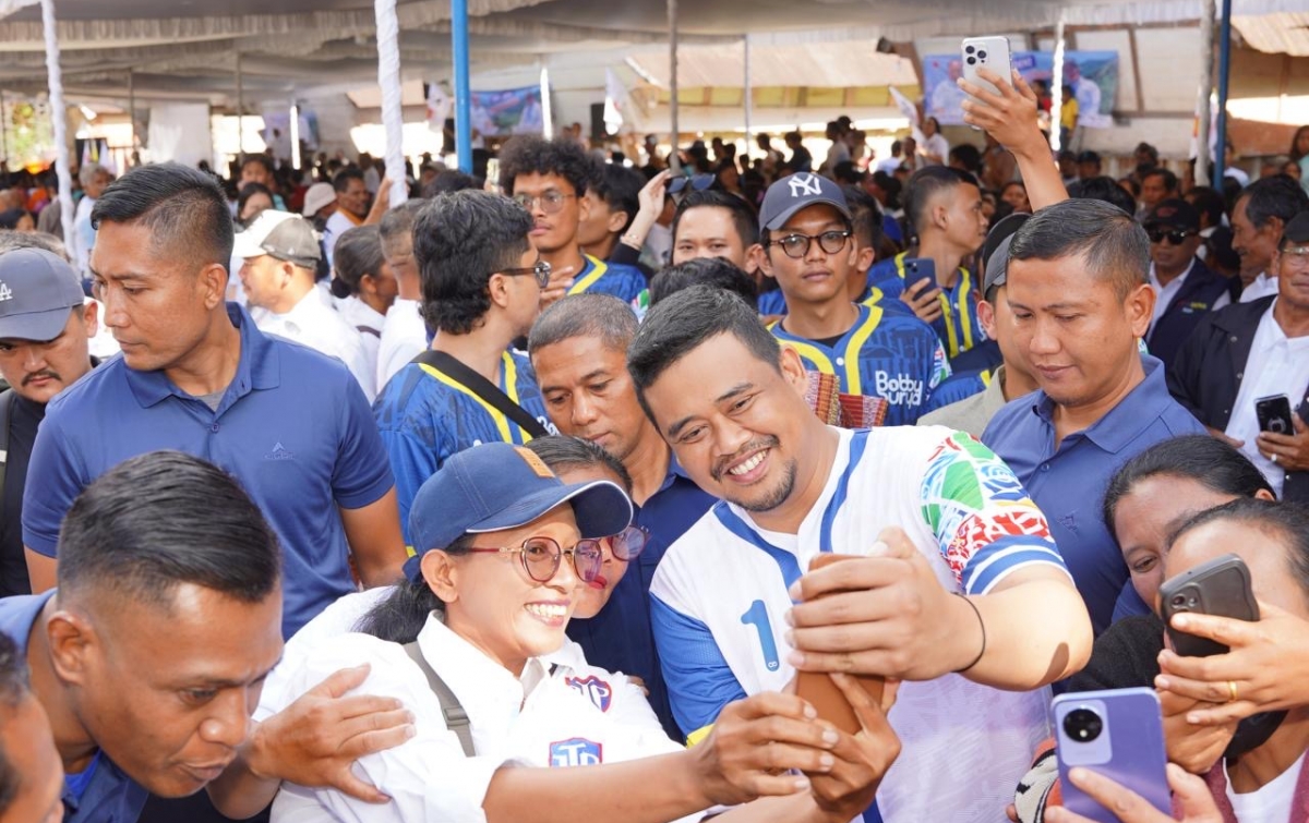 Kehadiran Bobby Nasution di Tabagsel Bak Cahaya Matahari