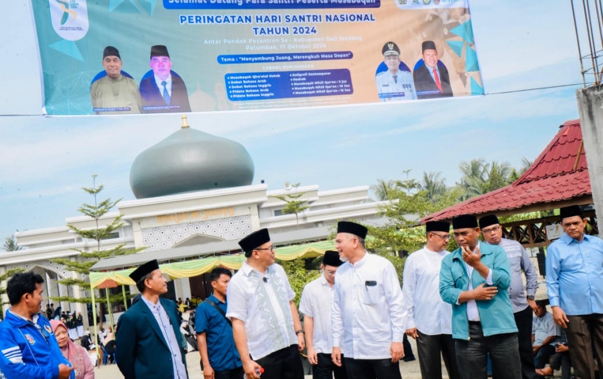 Bantuan Bibit Cabai, Asri Ludin Tanamkan Jiwa Wirausaha di Kalangan Santri