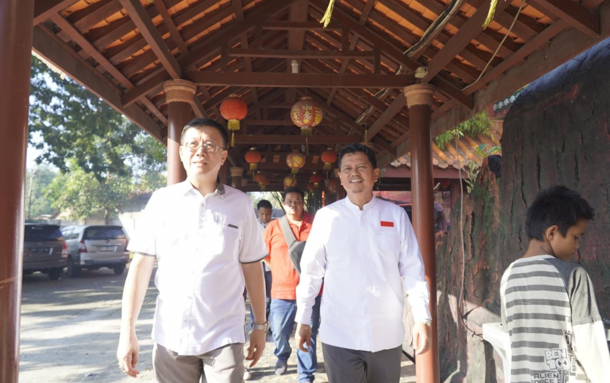 Bersama Hasyim, Prof Ridha Perkuat Toleransi dan Nilai Pluralisme dari Vihara Tertua di Medan