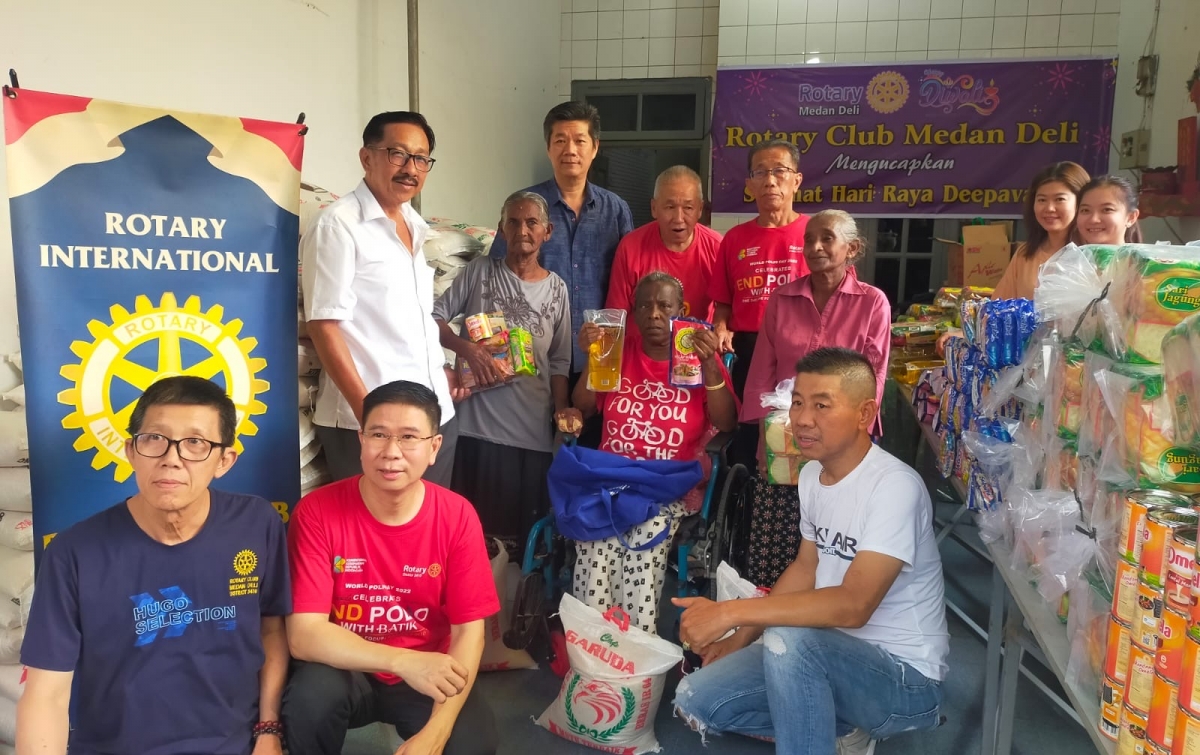 Sambut Depavali, Rotary Club Medan Deli Bagi-bagi Sembako