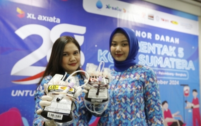 Karyawan XL Axiata Gelar Donor Darah di 5 Kota Sumatera