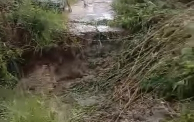 Jalan di Kuta Gugung Dairi Putus Total