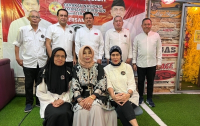 Berdiskusi dengan GNAP, Prof Ridha dapat Energi Positif Wartawan Senior dari London