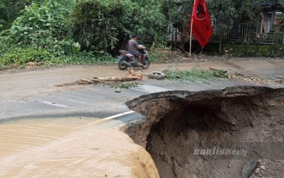 Jalan Nasional di Desa Harapan Dairi Terancam Putus