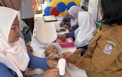 Cek Kesehatan hingga Edukasi Gizi Gratis untuk 10.000 Ibu dan Anak di 34 Kota di Indonesia