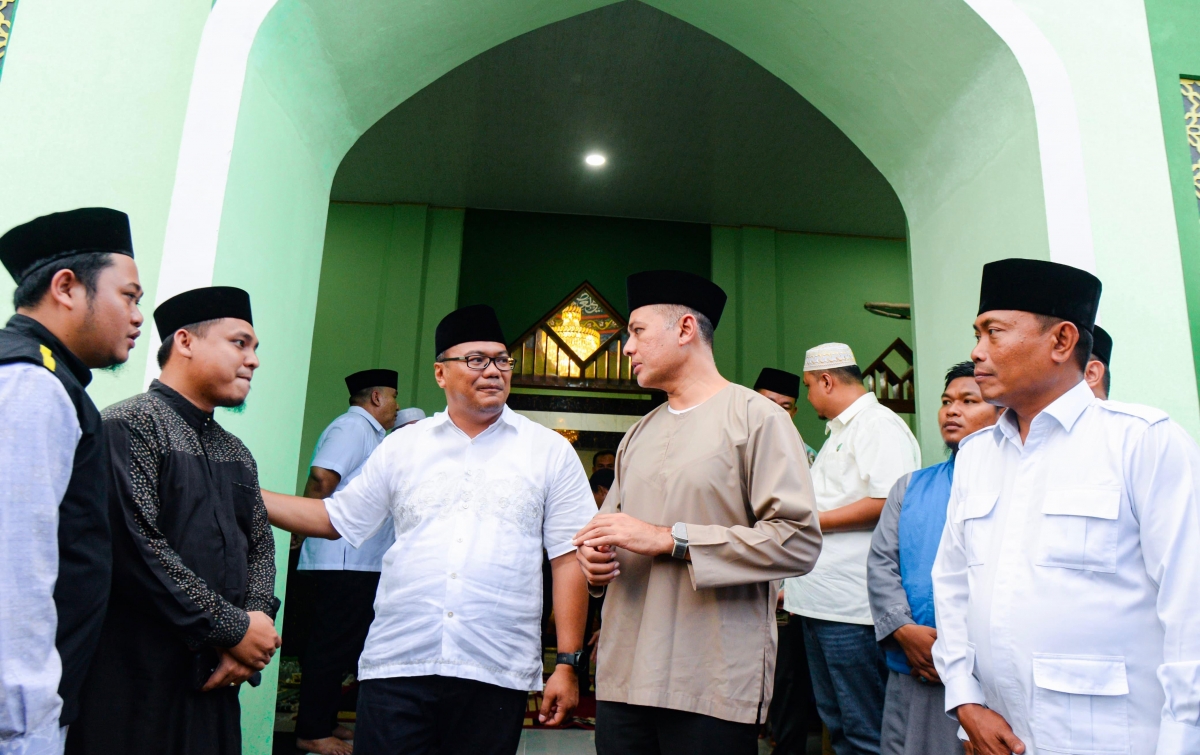 Peresmian Masjid Al Musannif Miftahul Ulum, Ijeck Sambut Kehadiran dr. Asri Ludin Tambunan