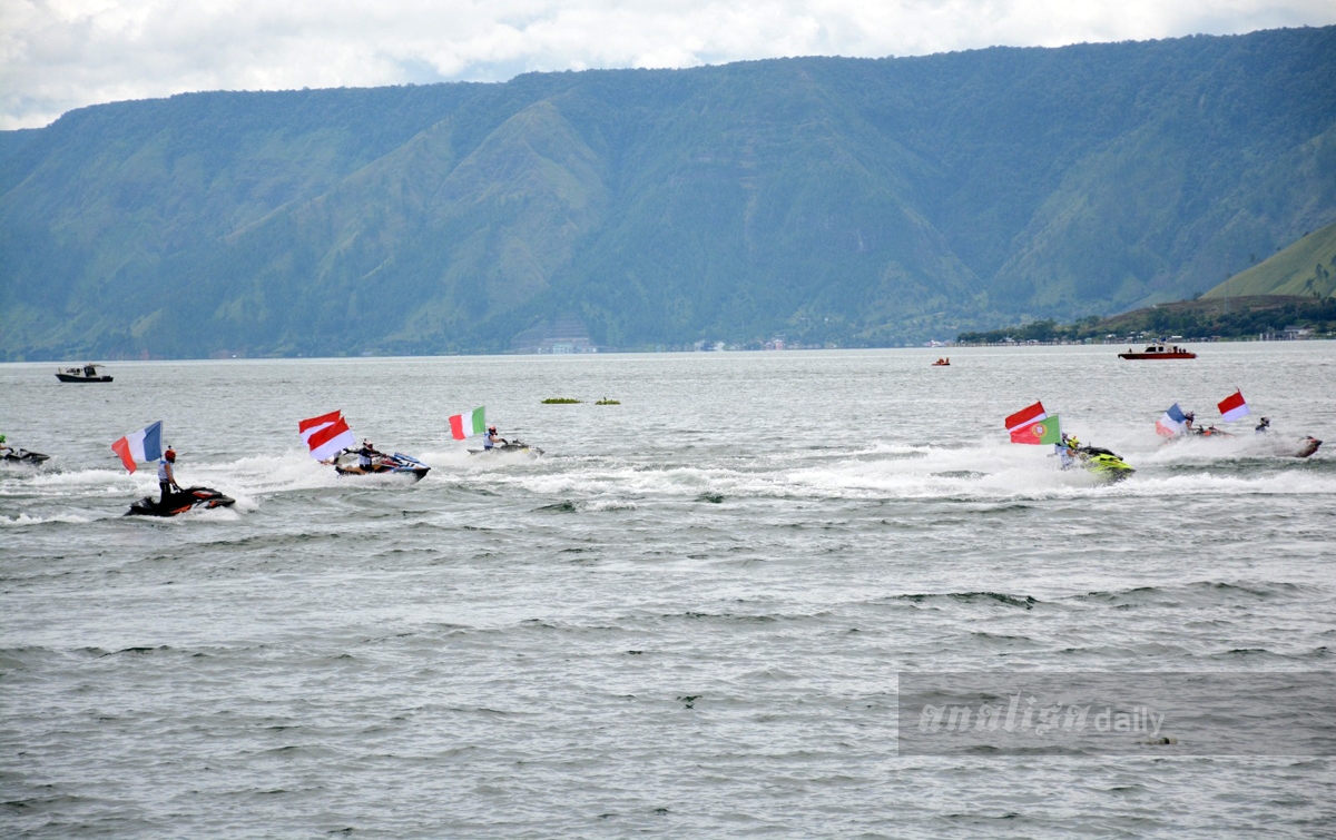 Aquabike di Tongging Sepi Penonton, Jalan Tidak Terawat