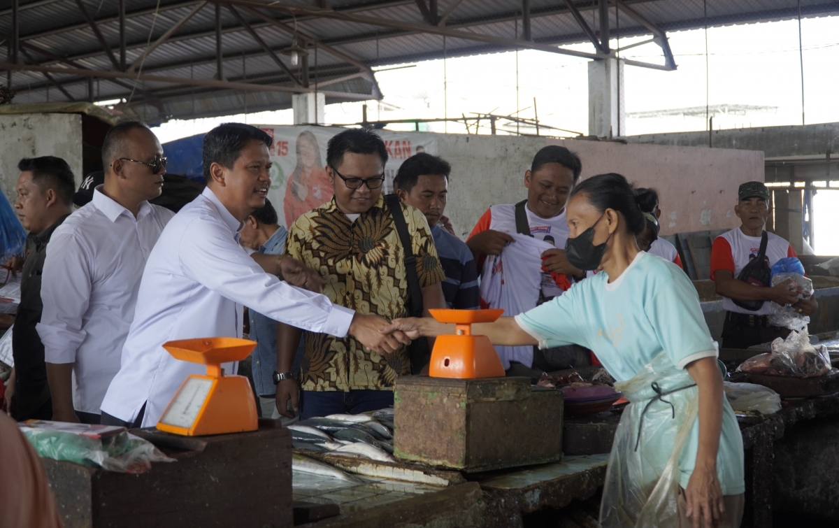 Kunjungi Pasar Inpres Pendidikan Bersama Ketua DPRD Medan, Prof Ridha Temui Kondisi Pasar Sepi dan Terabaikan