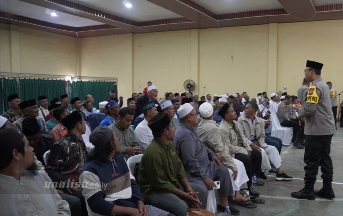 Wujudkan Kamtibmas Kondusif di Pilkada Serentak, Kapolres Langkat Silaturahmi dengan 100 Alim Ulama