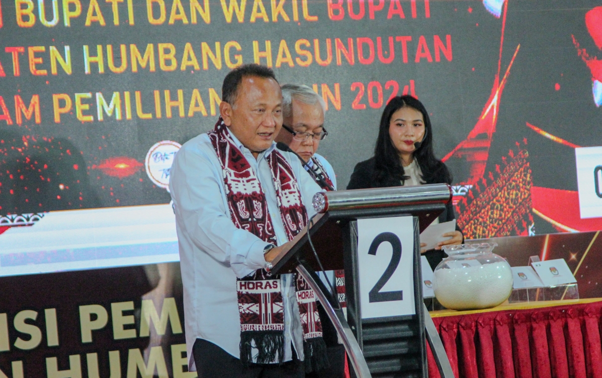 Debat Publik Pilkada Humbahas: Hendri-Yanto Tampil Cerdas dan Unggul, Bongkar Ketimpangan Pembangunan