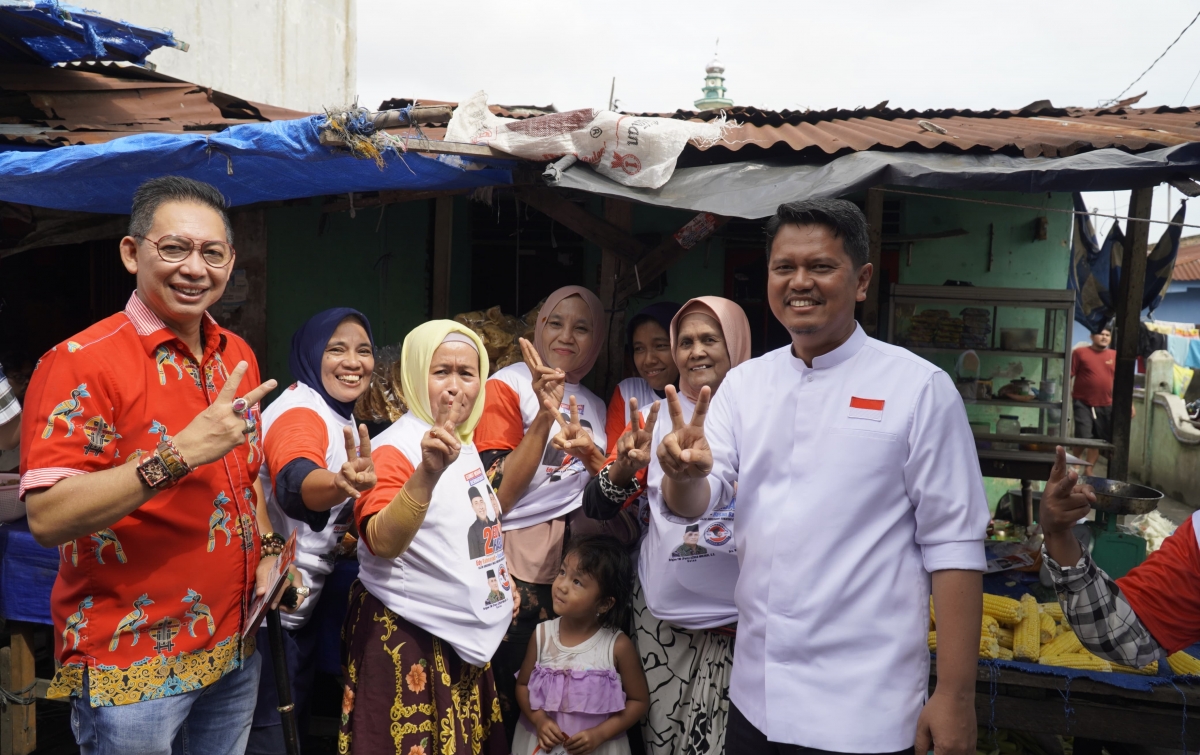 Kunjungi Pasar Bersama Mandala, Prof Ridha: Pedagang Pasar Pahlawan Bagi Daerah