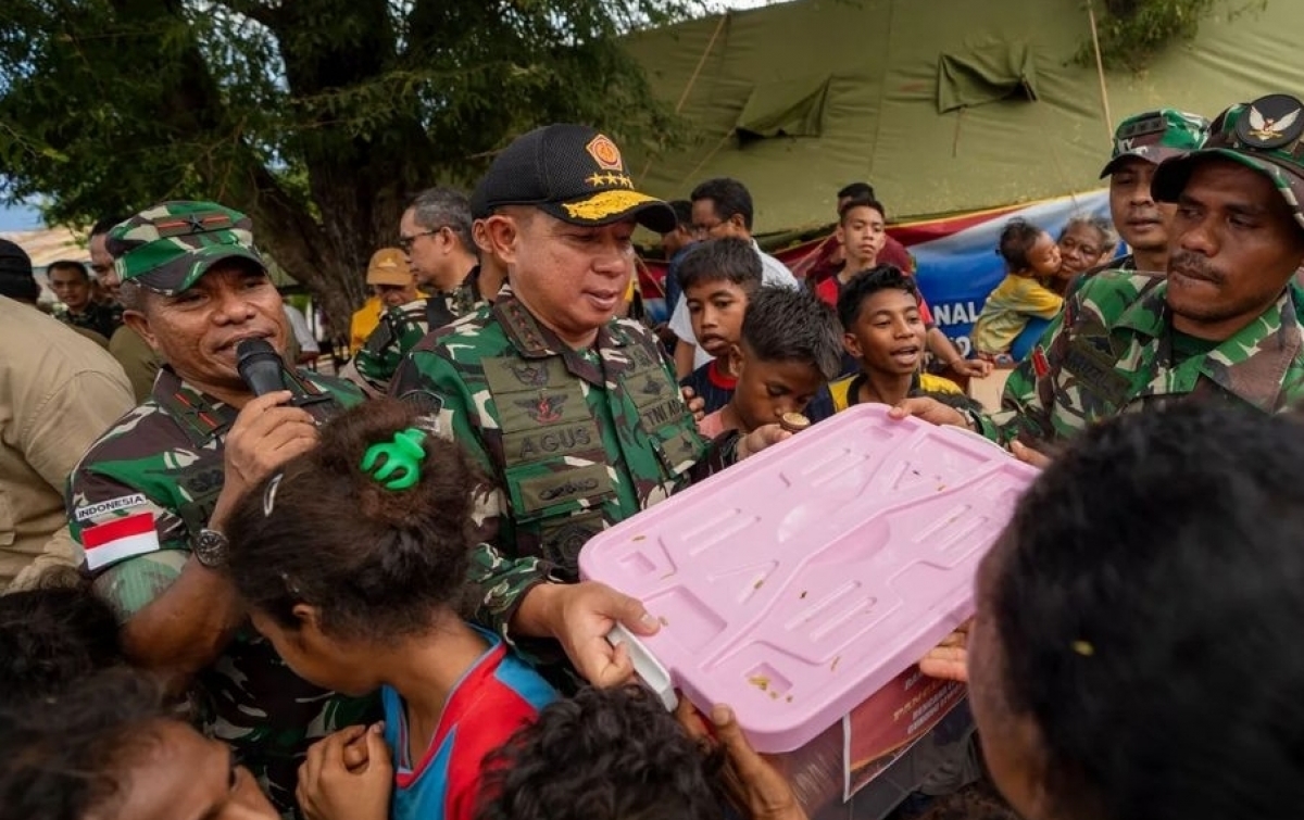 Indonesian Army Restores Villages Affected by Mt. Lewotobi Eruption