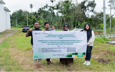 Pengabdian Masyarakat Dosen  FT-USU di Sibolangit, Bersihkan Lahan Bangunan Gedung Tahfiz