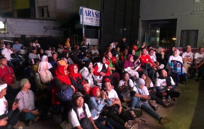 Pecah, Saat Nobar Ratusan Relawan dan Pendukung 2 Terus Teriakkan Ridha-Rani Menang