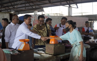 Kunjungi Pasar Inpres Pendidikan Bersama Ketua DPRD Medan, Prof Ridha Temui Kondisi Pasar Sepi dan Terabaikan