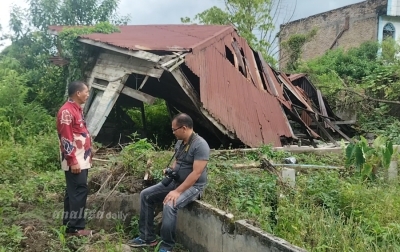 Melihat Kembali Kondisi Desa Zona Merah Erupsi Sinabung:  Rumah-rumah di Desa Berastepu Mulai Roboh